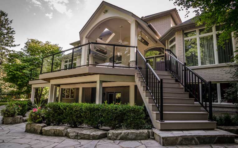 deck in bridlepath toronto